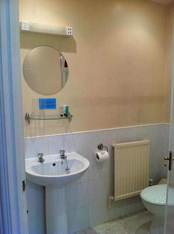 Stretton House Bed & Breakfast Stratford-upon-Avon Bilik gambar